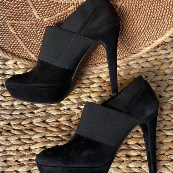 Stuart Weitzman Booties - Picture 3 of 5